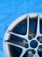 Laden Sie das Bild in den Galerie-Viewer, 1x Alufelge 18 Zoll 8.5&quot; 5x120 52ET 6858734 BMW 1 E88 E81 E82 E87 Rim Wheel