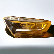 Laden Sie das Bild in den Galerie-Viewer, Frontscheinwerfer Ford Tourneo Connect 992941571A LED Links Headlight