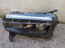 Laden Sie das Bild in den Galerie-Viewer, Frontscheinwerfer Jeep 52218721 Links Scheinwerfer Headlight SCH4519516094wg