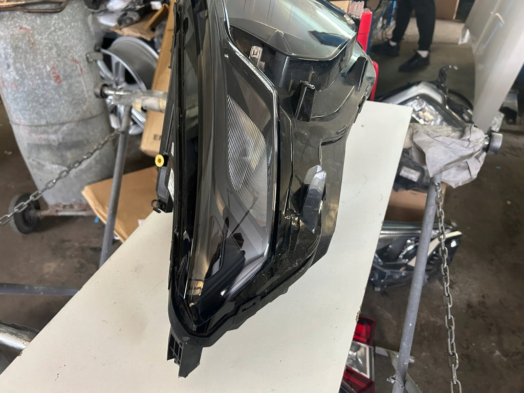 Frontscheinwerfer Ford Transit Courier 13W029 Rechts Scheinwerfer Headlight SCH1851846771zh