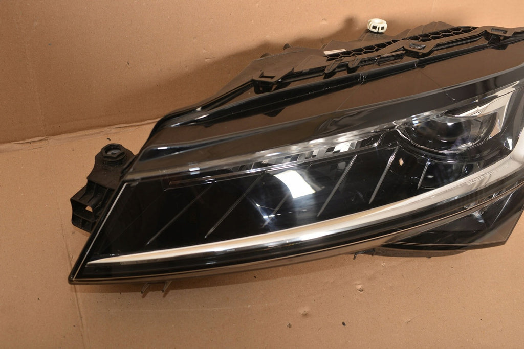 Frontscheinwerfer Skoda Superb III 11502030000 48602134519 LED Links Headlight SCH6534515168bc