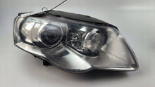 Laden Sie das Bild in den Galerie-Viewer, Frontscheinwerfer VW Passat 3C0941752D Rechts Scheinwerfer Headlight SCH9845790476gv