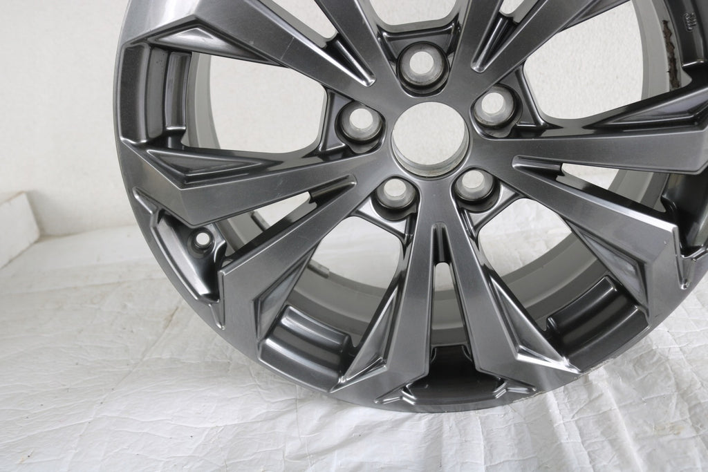 1x Alufelge 18 Zoll 7.0" 5x114.3 Toyota Rav Rim Wheel FEL5680531452nh
