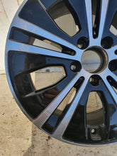 Load image into Gallery viewer, 1x Alufelge 17 Zoll 7.5&quot; 5x112 40ET A2134015100 Mercedes-Benz Rim Wheel