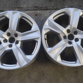 1x Alufelge 19 Zoll 9.0