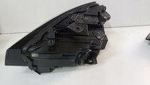 Load image into Gallery viewer, Frontscheinwerfer Audi Q2 81A941004 Rechts Scheinwerfer Headlight SCH3889256653sg
