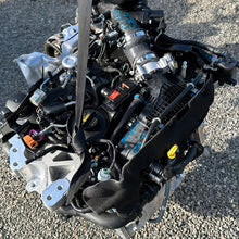 Load image into Gallery viewer, Motor Jaguar Land Rover Range PT153 1.5 Engine Komplett MOT5803900311qx