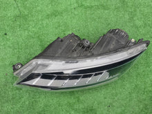 Laden Sie das Bild in den Galerie-Viewer, Frontscheinwerfer Skoda Fabia III 6V1941015B Links Scheinwerfer Headlight SCH9243649426pn