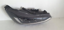 Laden Sie das Bild in den Galerie-Viewer, Frontscheinwerfer Ford Focus NX7B-13E014-CF 20PL12365 Rechts Headlight SCH8862982145ee
