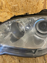 Laden Sie das Bild in den Galerie-Viewer, Frontscheinwerfer Mercedes-Benz W164 A1648205861 Xenon Links Headlight SCH7630134794nn