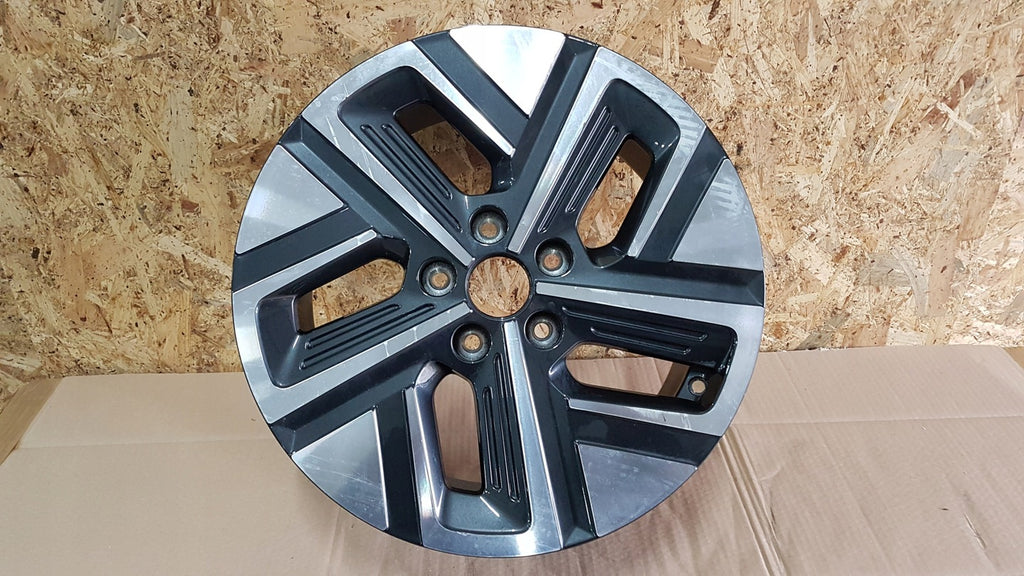 1x Alufelge 17 Zoll 7.0" 5x114.3 49ET 52910DD100 Hyundai Kona Golf Vii Rim Wheel