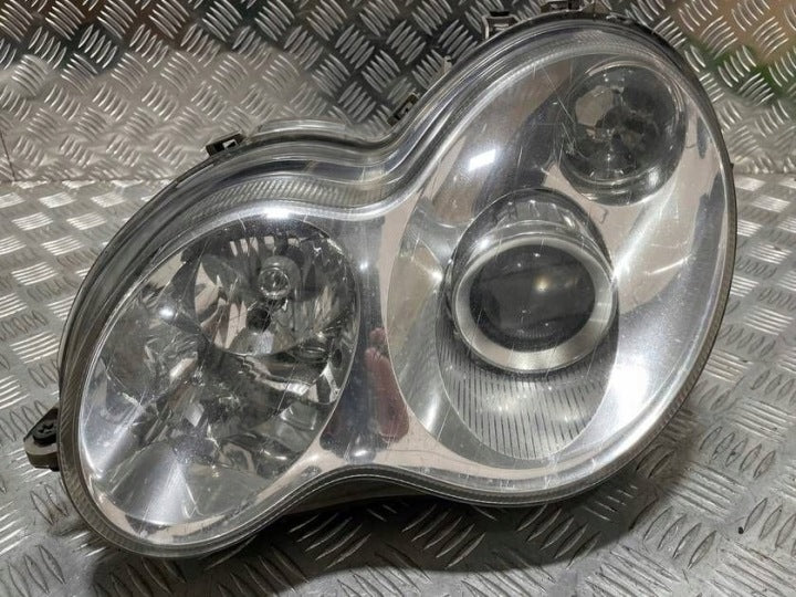 Frontscheinwerfer Mercedes-Benz W203 A2038203559 Xenon Rechts Headlight SCH5848248360oh