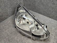 Laden Sie das Bild in den Galerie-Viewer, Frontscheinwerfer Mitsubishi Space W Star W0504SCZ W0504 Rechts Headlight SCH3691774703re