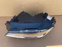 Laden Sie das Bild in den Galerie-Viewer, Frontscheinwerfer VW Tiguan 5NB941035D Full LED Links Scheinwerfer Headlight SCH4381577748ba