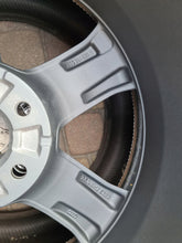 Laden Sie das Bild in den Galerie-Viewer, 4x Alufelge 18 Zoll 7.5" 5x112 37ET Glanz Silber 4G0601025M Audi A6 I Rim Wheel FEL4147327020tp