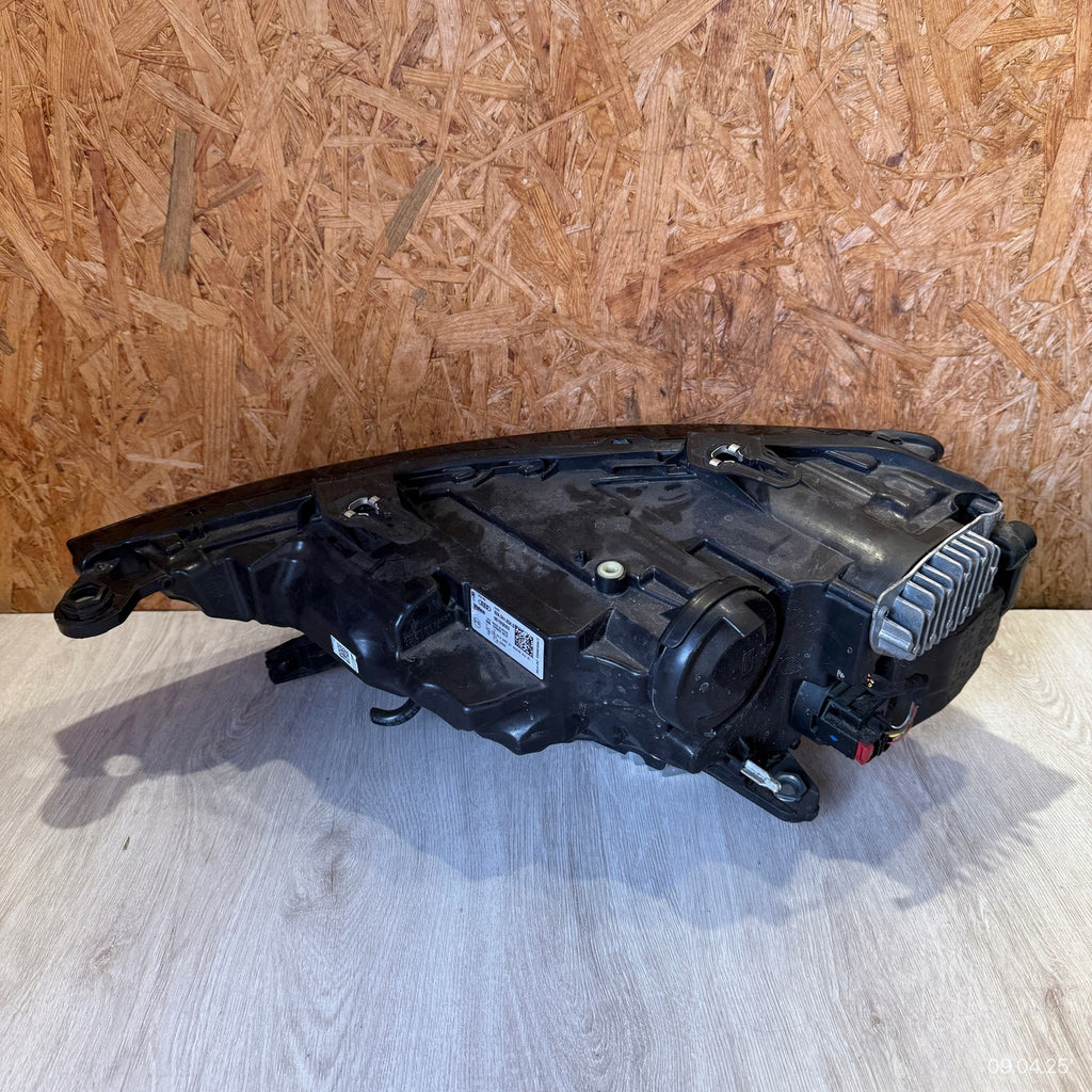 Frontscheinwerfer Audi A1 82A941034D 82A941033D LED Ein Satz Headlight