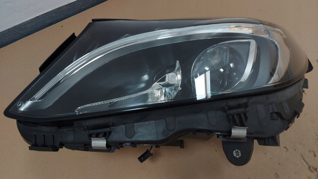 Frontscheinwerfer Mercedes-Benz W205 A2059062504 LED Links Headlight SCH5441858379ec