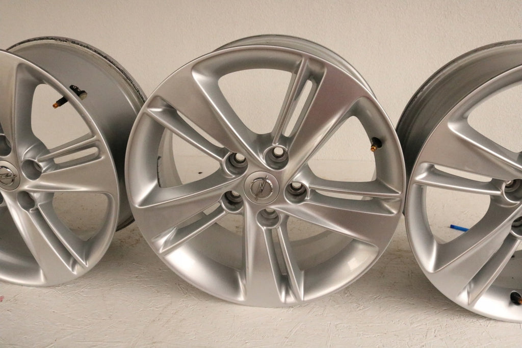1x Alufelge 17 Zoll 7.5" 5x115 45ET Glanz Silber OP101 Opel Insignia Astra J FEL3129698322be