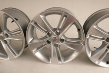 Load image into Gallery viewer, 1x Alufelge 17 Zoll 7.5" 5x115 45ET Glanz Silber OP101 Opel Insignia Astra J FEL3129698322be