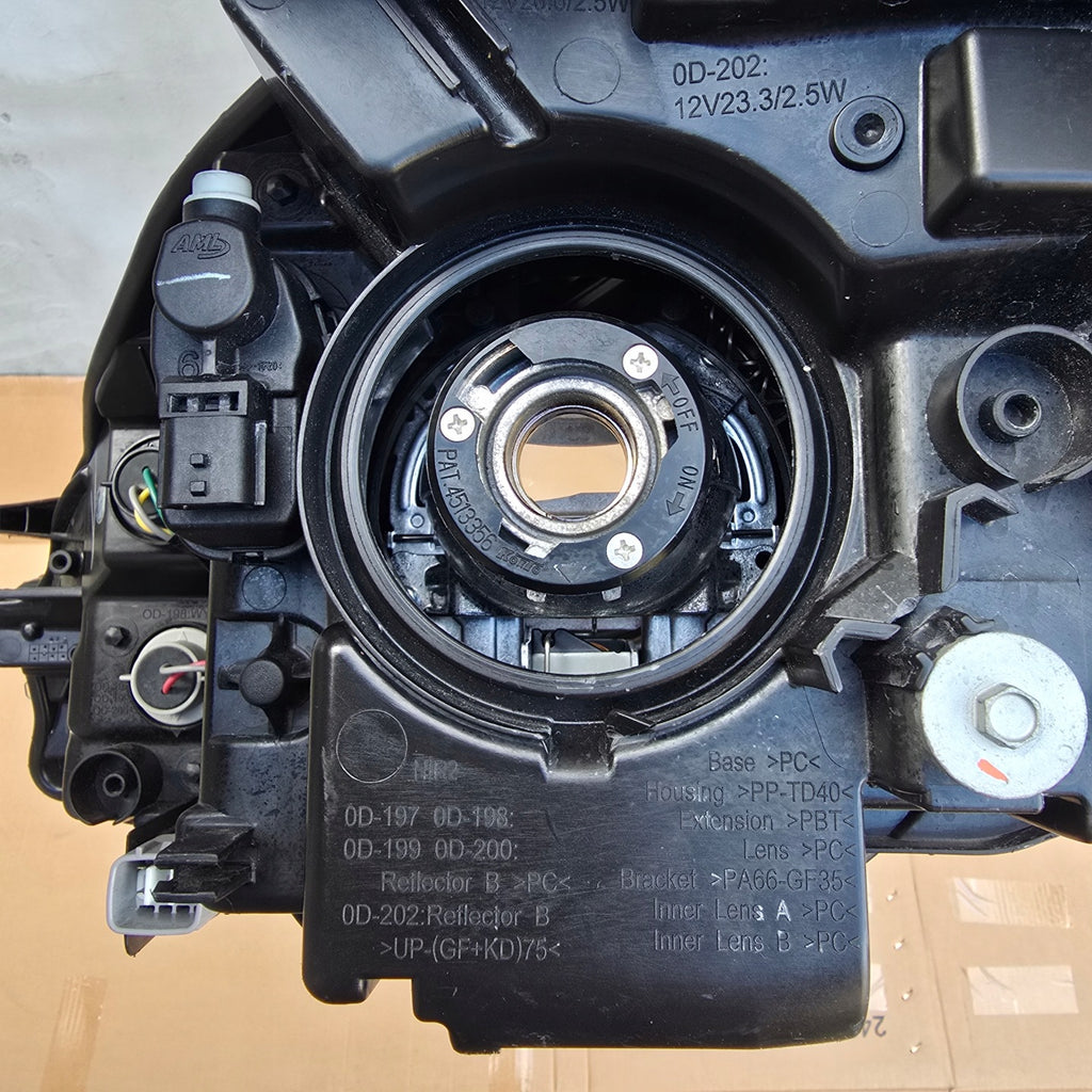 Frontscheinwerfer Toyota Yaris 659998888 Rechts Scheinwerfer Headlight SCH7205062286if