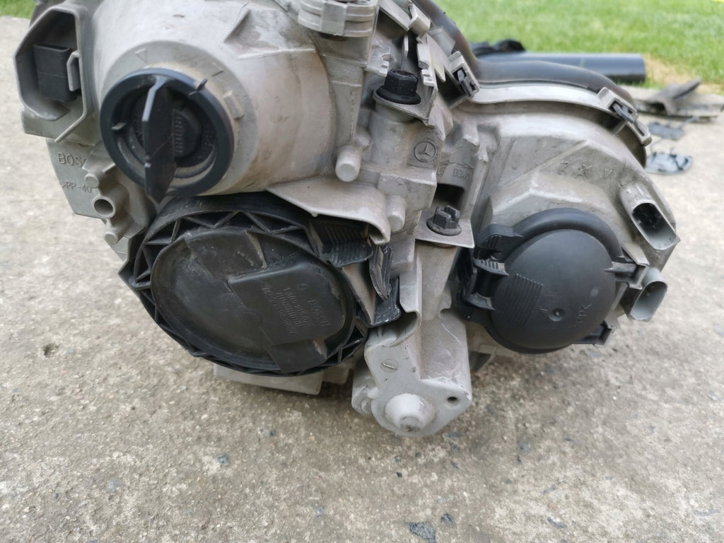 Frontscheinwerfer Mercedes-Benz W203 2038201161 Xenon Links Headlight SCH4667059334et