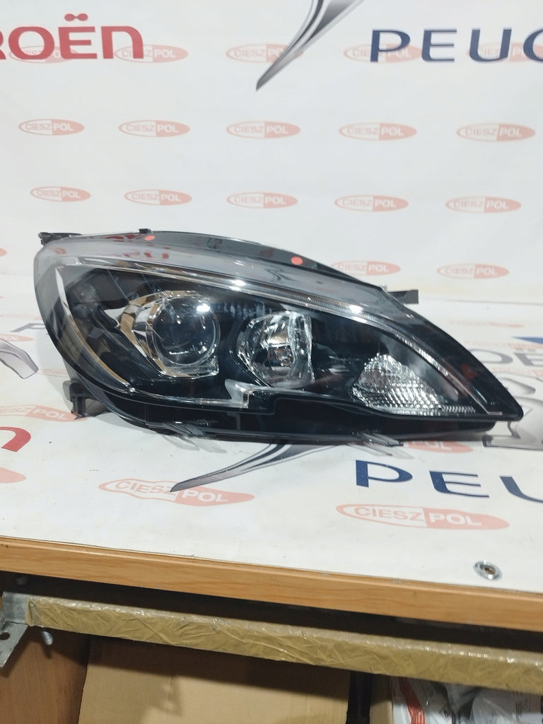 Frontscheinwerfer Peugeot 308 9816990580 Rechts Scheinwerfer Headlight SCH2218716859zw