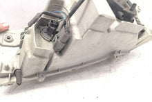 Load image into Gallery viewer, Frontscheinwerfer Mazda Premacy Rechts Scheinwerfer Headlight