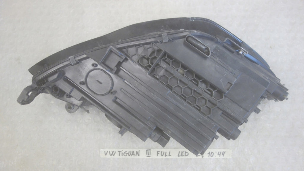 Frontscheinwerfer VW Tiguan 571941035C 0301132233 Links Scheinwerfer Headlight SCH3617108340ek