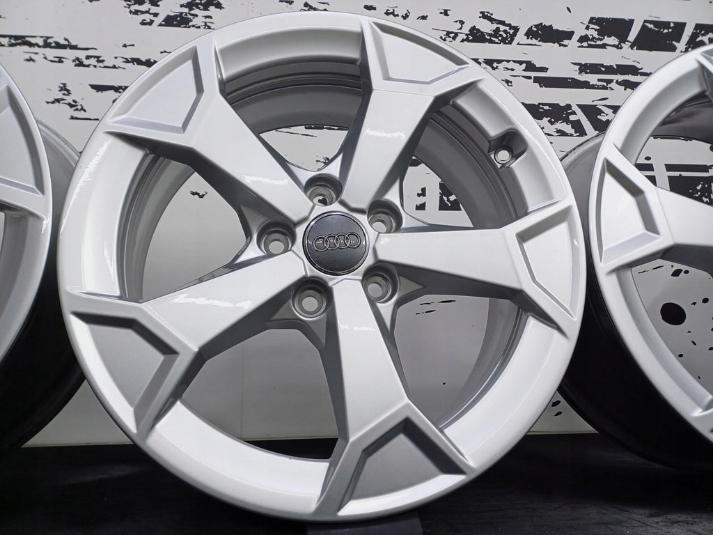 4x Alufelge 17 Zoll 6.5" 5x112 38ET Silber Audi A3 Superb I Octavia Kodiaq FEL3794052618yo