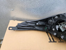 Laden Sie das Bild in den Galerie-Viewer, Frontscheinwerfer Kia Ceed 92102A2060 Rechts Scheinwerfer Headlight