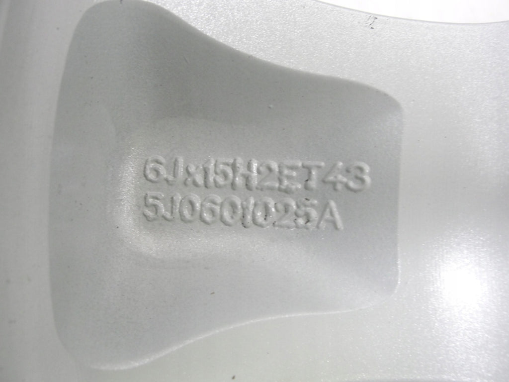 1x Alufelge 15 Zoll 6.0" 5x100 43ET Glanz Silber 5J0601025 Skoda Roomster FEL6395573140yi