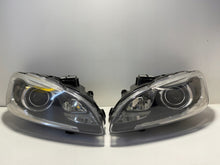 Load image into Gallery viewer, Frontscheinwerfer Volvo S60 V60 31395902 31395903 Xenon Ein Satz Headlight SCH7155820518ak