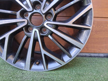 Load image into Gallery viewer, 1x Alufelge 18 Zoll 7.0" 5x114.3 51ET 52910-D7320 Hyundai Tucson Rim Wheel FEL9573040474bs