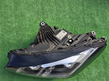 Laden Sie das Bild in den Galerie-Viewer, Frontscheinwerfer BMW 2 U06 5A42247-04 Full LED Links Scheinwerfer Headlight SCH5773651577be