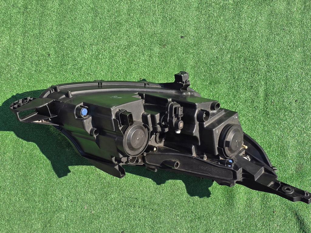 Frontscheinwerfer Peugeot 2008 9677810180 LED Links Scheinwerfer Headlight