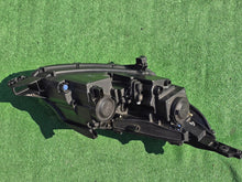 Laden Sie das Bild in den Galerie-Viewer, Frontscheinwerfer Peugeot 2008 9677810180 LED Links Scheinwerfer Headlight