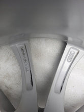 Load image into Gallery viewer, 1x Alufelge 18 Zoll 8.5" 5x112 29ET Glanz Silber 8T0601025CA Audi A5 Rim Wheel FEL9492819458zk