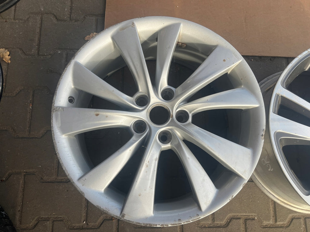 1x Alufelge 19 Zoll 8.0" 5x120 40ET Glanz Silber 1024183-00-A Tesla S Rim Wheel FEL7754185438xu