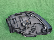 Laden Sie das Bild in den Galerie-Viewer, Frontscheinwerfer Porsche Cayenne 7P5941752F Rechts Scheinwerfer Headlight SCH2853336861in