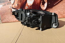 Laden Sie das Bild in den Galerie-Viewer, Frontscheinwerfer BMW 5 F11 F10 7203251 Xenon Links Scheinwerfer Headlight SCH4101845359zn