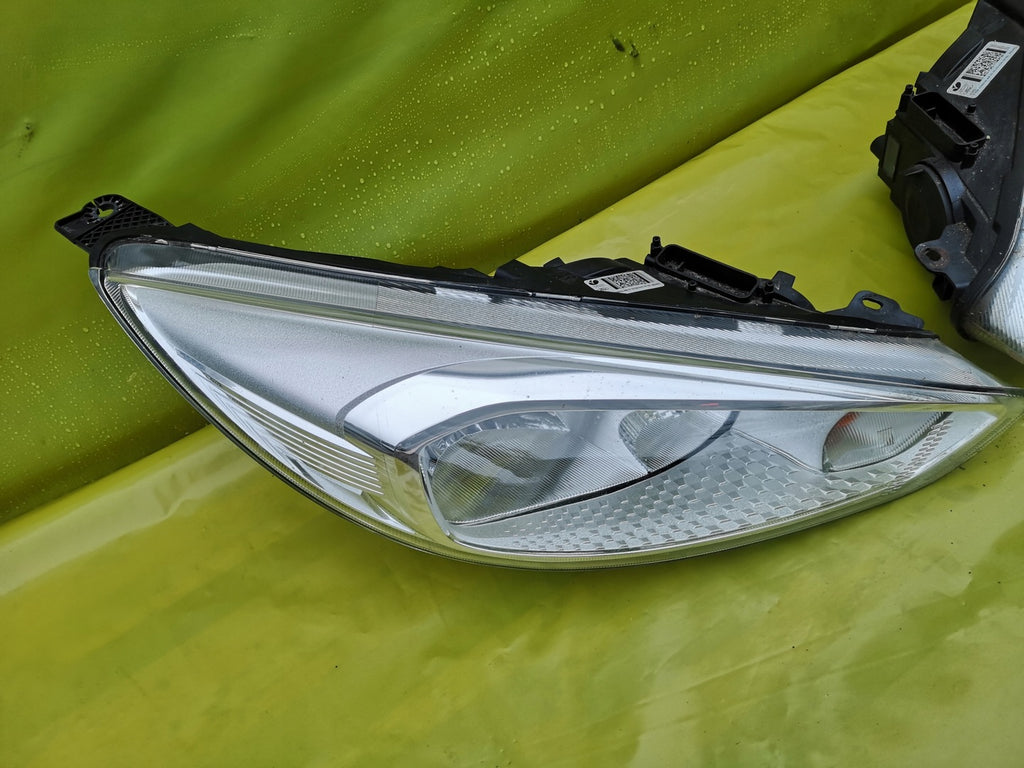 Frontscheinwerfer Ford Focus F1EB-13W029-AB17 Full LED Rechts oder Links