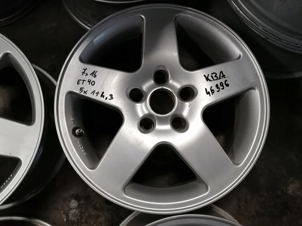 4x Alufelge 16 Zoll 7.0" 5x114.3 Nissan Qashqai Corolla Rim Wheel FEL3542240566zf