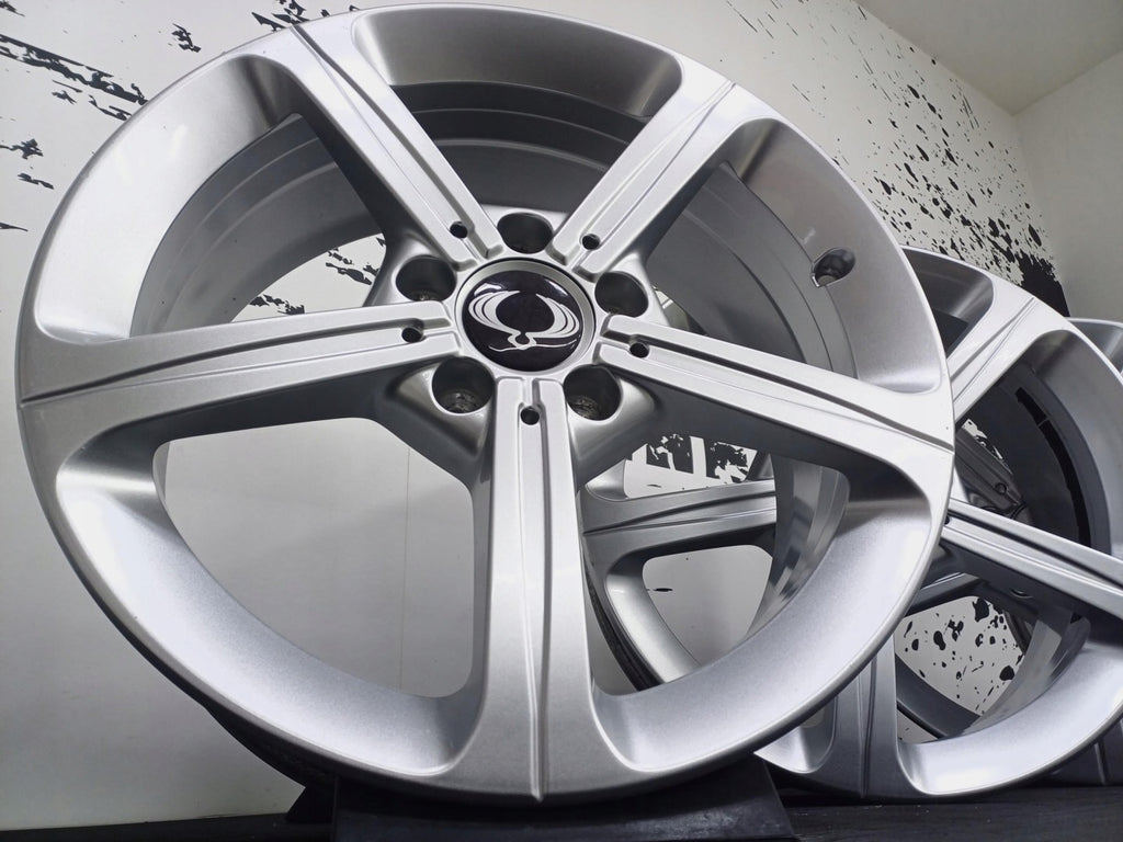 4x Alufelge 17 Zoll 6.5" 5x112 44ET Silber Mercedes-Benz Mg Tivoli Actyon I FEL4655332233ym