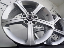 Laden Sie das Bild in den Galerie-Viewer, 4x Alufelge 17 Zoll 6.5" 5x112 44ET Silber Mercedes-Benz Mg Tivoli Actyon I FEL4655332233ym