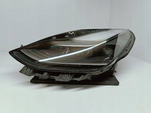 Laden Sie das Bild in den Galerie-Viewer, Frontscheinwerfer Mercedes-Benz Model 3 151495200C Links Scheinwerfer Headlight SCH4633377068oh