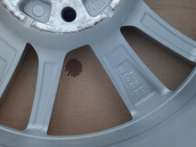 Load image into Gallery viewer, 1x Alufelge 17 Zoll 7.0" 5x112 49ET Silber 5E0601025 Skoda Octavia Rim Wheel FEL9424456111fm