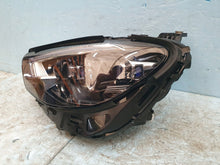 Laden Sie das Bild in den Galerie-Viewer, Frontscheinwerfer Mercedes-Benz W213 A2139060110 LED Links Headlight SCH3823220309gy