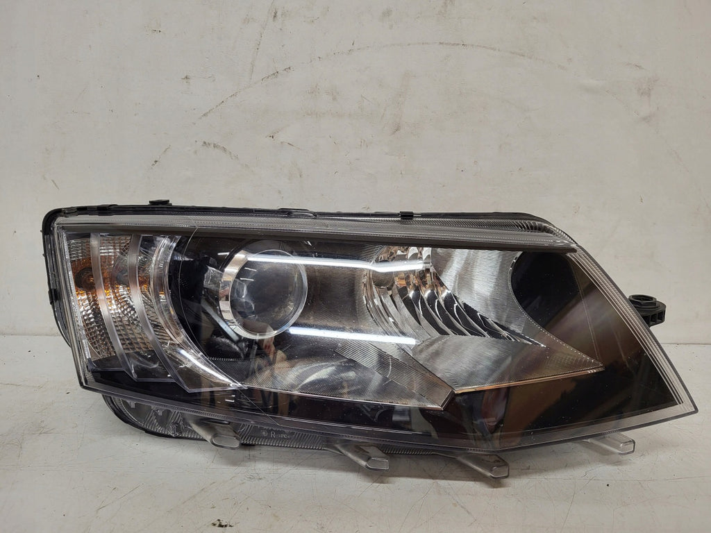 Frontscheinwerfer Skoda Octavia III 5E1941016A Xenon Rechts Headlight SCH5759073021hc