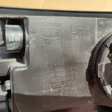 Laden Sie das Bild in den Galerie-Viewer, Frontscheinwerfer Kia Stonic 32101-H8 LED Ein Stück (Rechts oder Links)