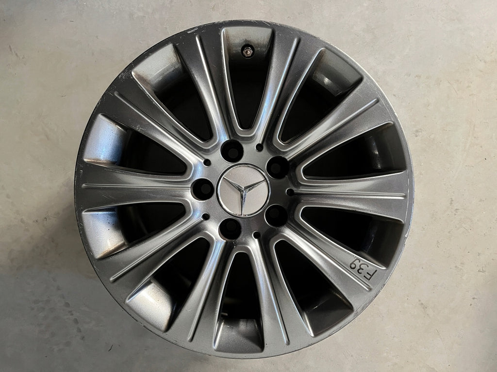 1x Alufelge 16 Zoll 8.0" 5x112 46ET Glanz Graphit A2124015802 Mercedes-Benz W212